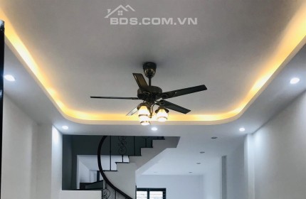 Em họ nhờ bán căn nhà vị trí đẹp, hiếm tại ngõ 1 Quan Nhân, nhỉnh 85tr/m2, giá mềm nhất khu vực Hà Thành.